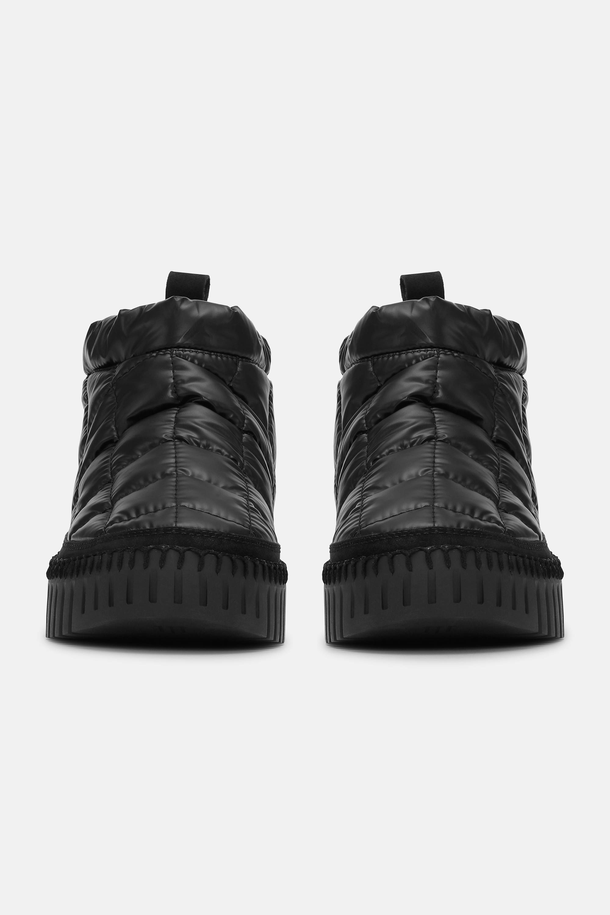 Tulip Low Padded Boot - Black Black